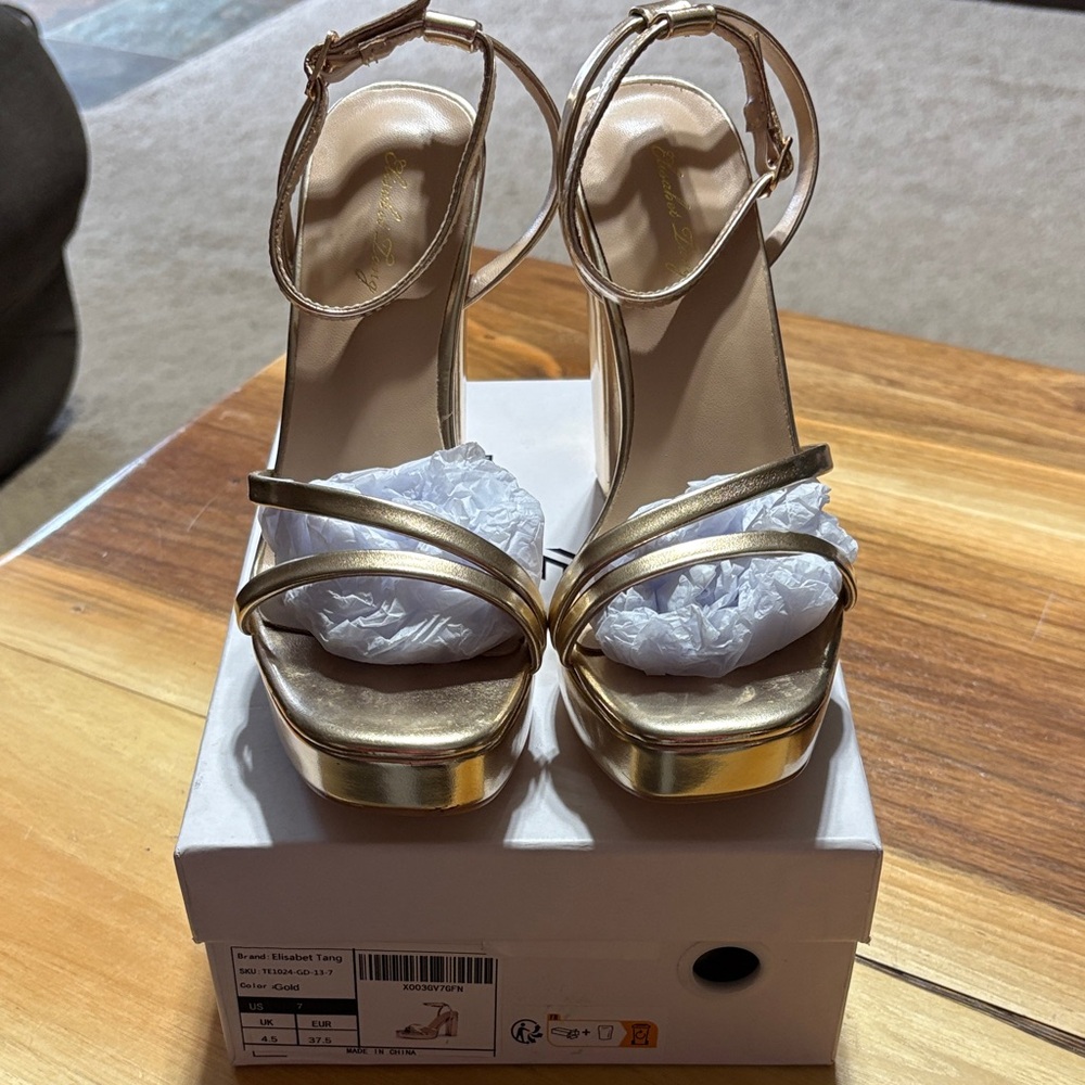 Chic Gold Strappy Heels
